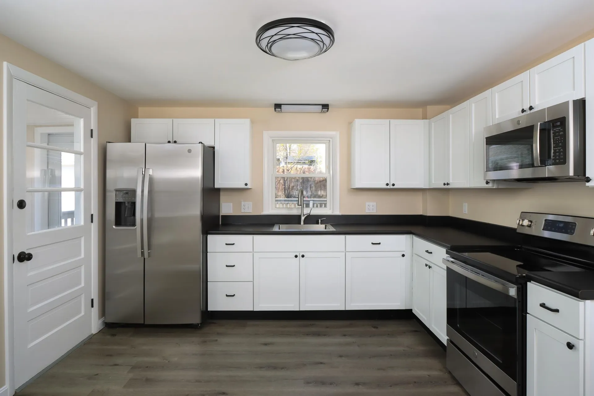 312 Seames Drive Manchester NH 03103