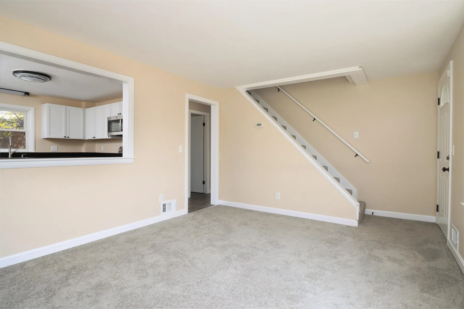 312 Seames Drive Manchester NH 03103