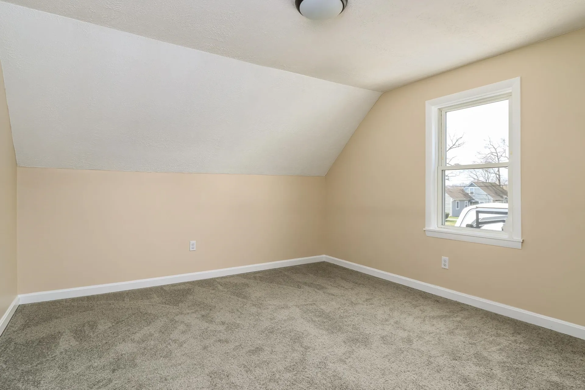 312 Seames Drive Manchester NH 03103