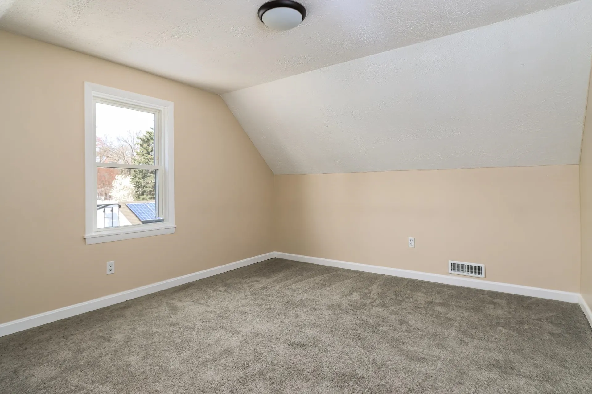 312 Seames Drive Manchester NH 03103
