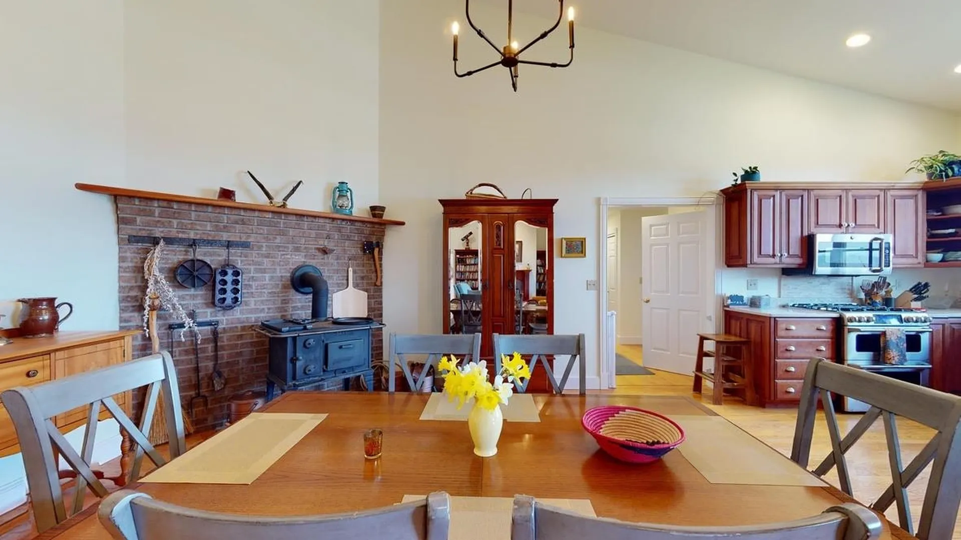 4310 Snake Mountain Road Weybridge VT 05753