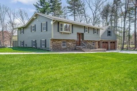 23 Lane Road Pelham NH 03076
