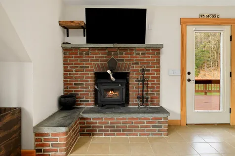 394 Meany Road Charlestown NH 03603