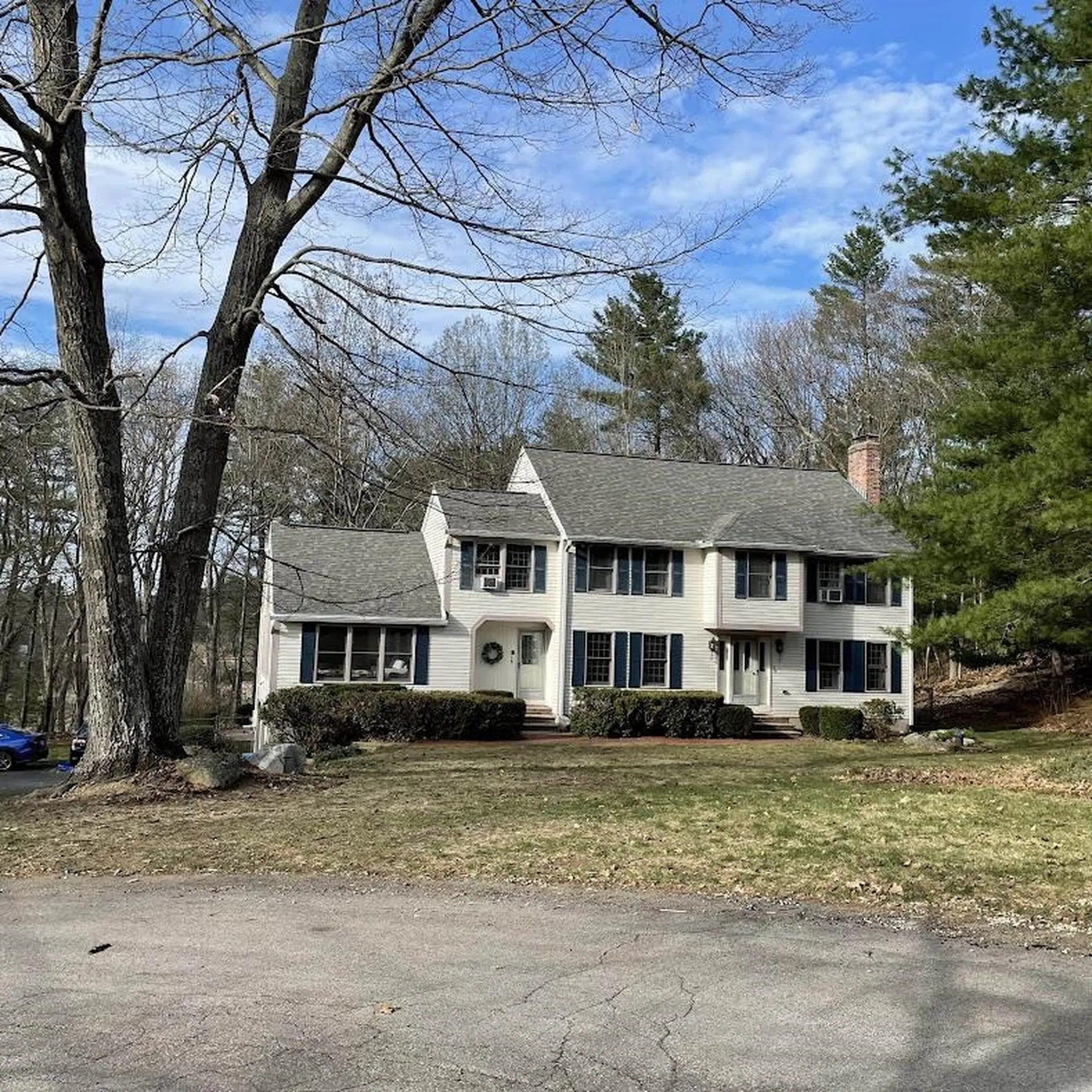 8 Pawtucket Lane Salem NH 03079