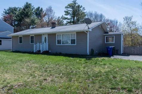814 Goffstown Road Manchester NH 03102