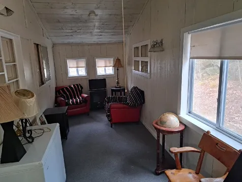 14 Pine Glen Road Hillsborough NH 03244