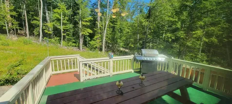 14 Pine Glen Road Hillsborough NH 03244