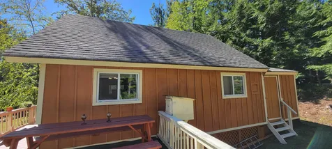 14 Pine Glen Road Hillsborough NH 03244