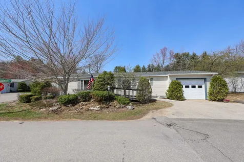 42 Great Brook Drive Belmont NH 03220