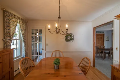 10 Applewood Road Pelham NH 03076