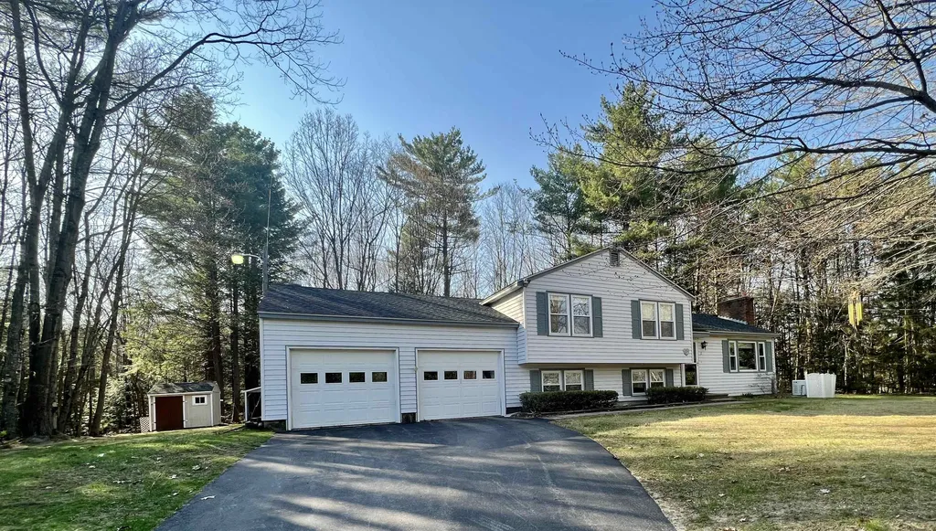 2 Rosewood Drive Bow NH 03304