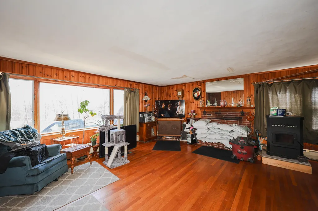 94 White Rock Hill Road Bow NH 03304