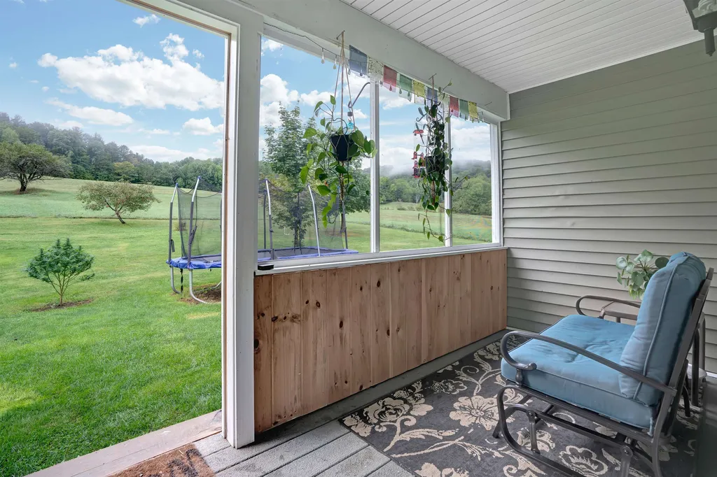179 Russell Road Tunbridge VT 05077