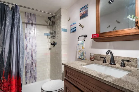 8 Burr Court Rochester NH 03868