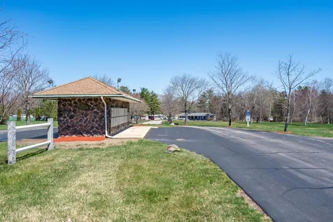 8 Burr Court Rochester NH 03868