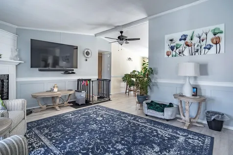 8 Burr Court Rochester NH 03868