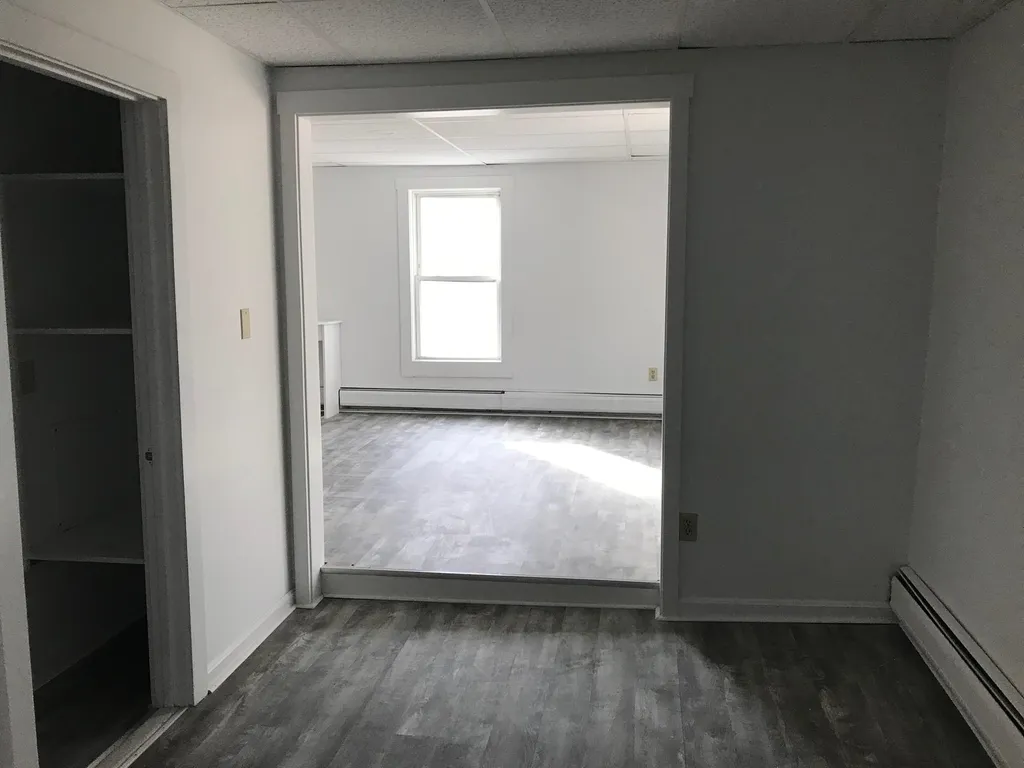 1531 Maple Street Hartford VT 05047