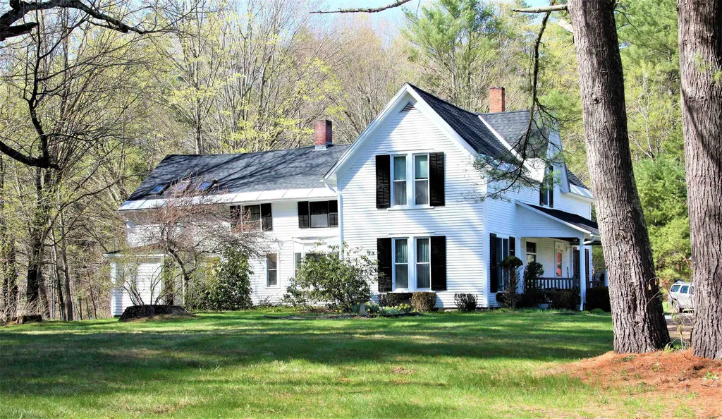 411 Furnace Road Pittsford VT 05763