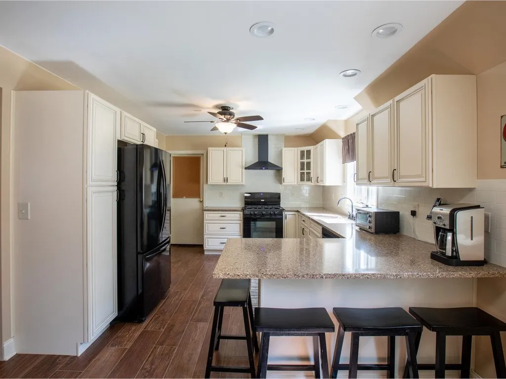 496 Braeloch Road Colchester VT 05446