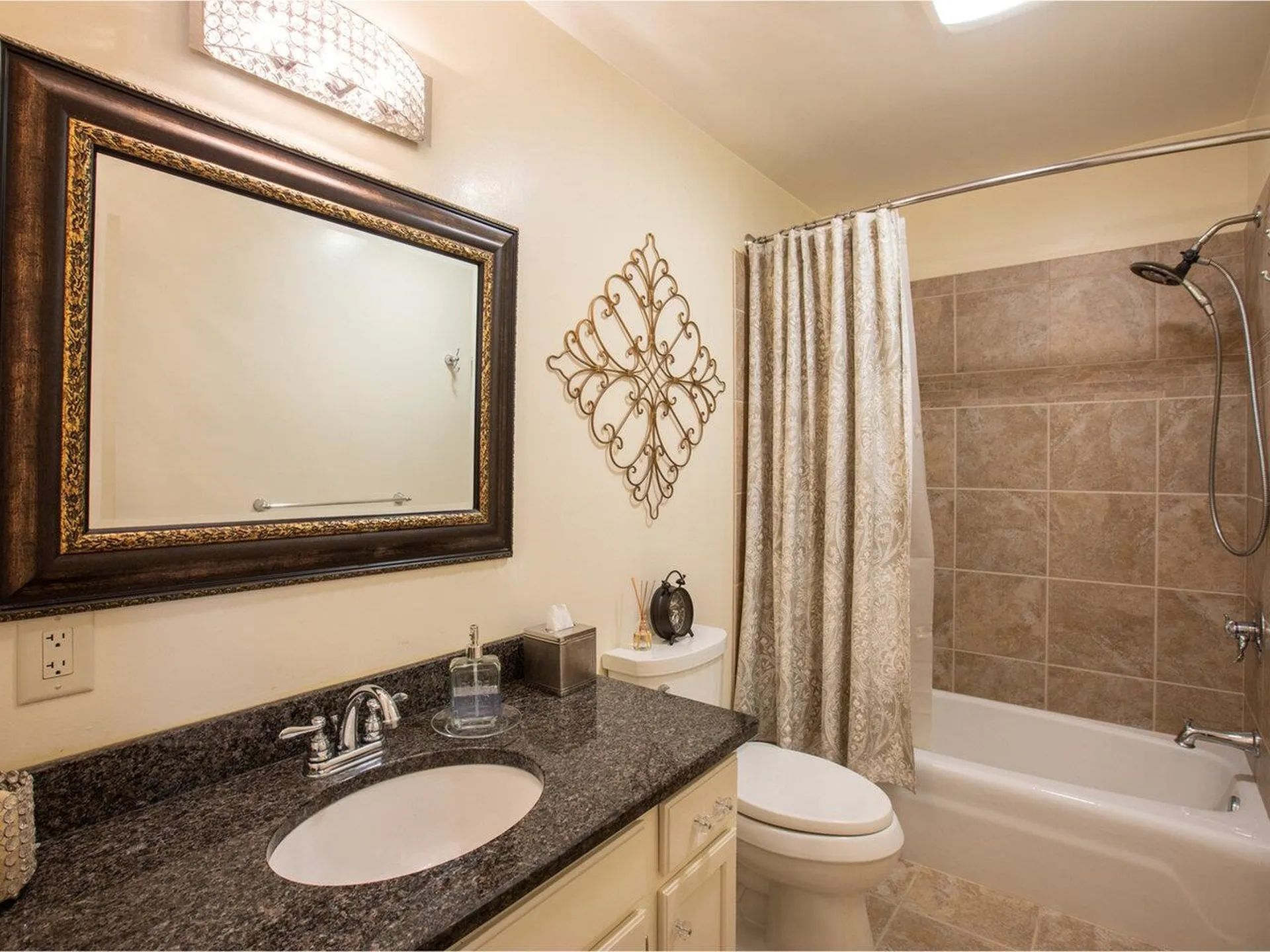 496 Braeloch Road Colchester VT 05446