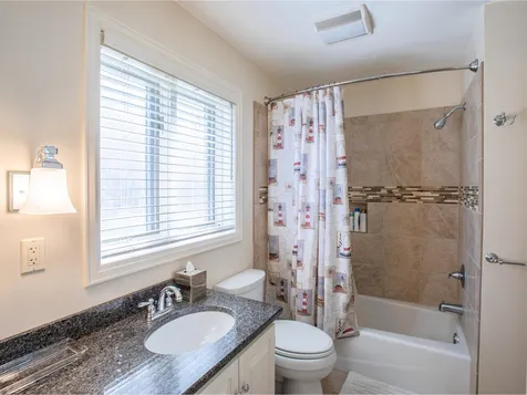 496 Braeloch Road Colchester VT 05446