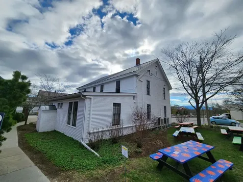 7 Washington Street Middlebury VT 05753