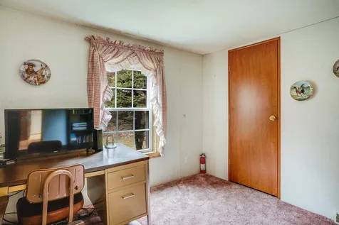 17 Great Brook Drive Belmont NH 03220