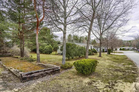 17 Great Brook Drive Belmont NH 03220