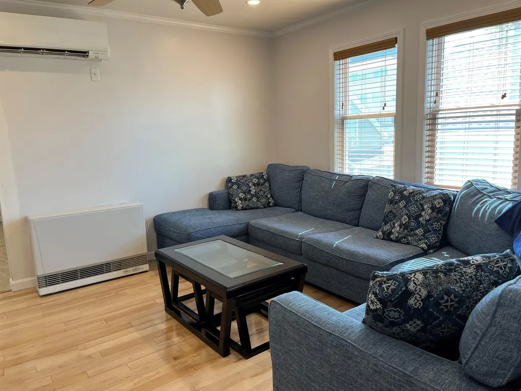 35 Tyler Street Nashua NH 03060