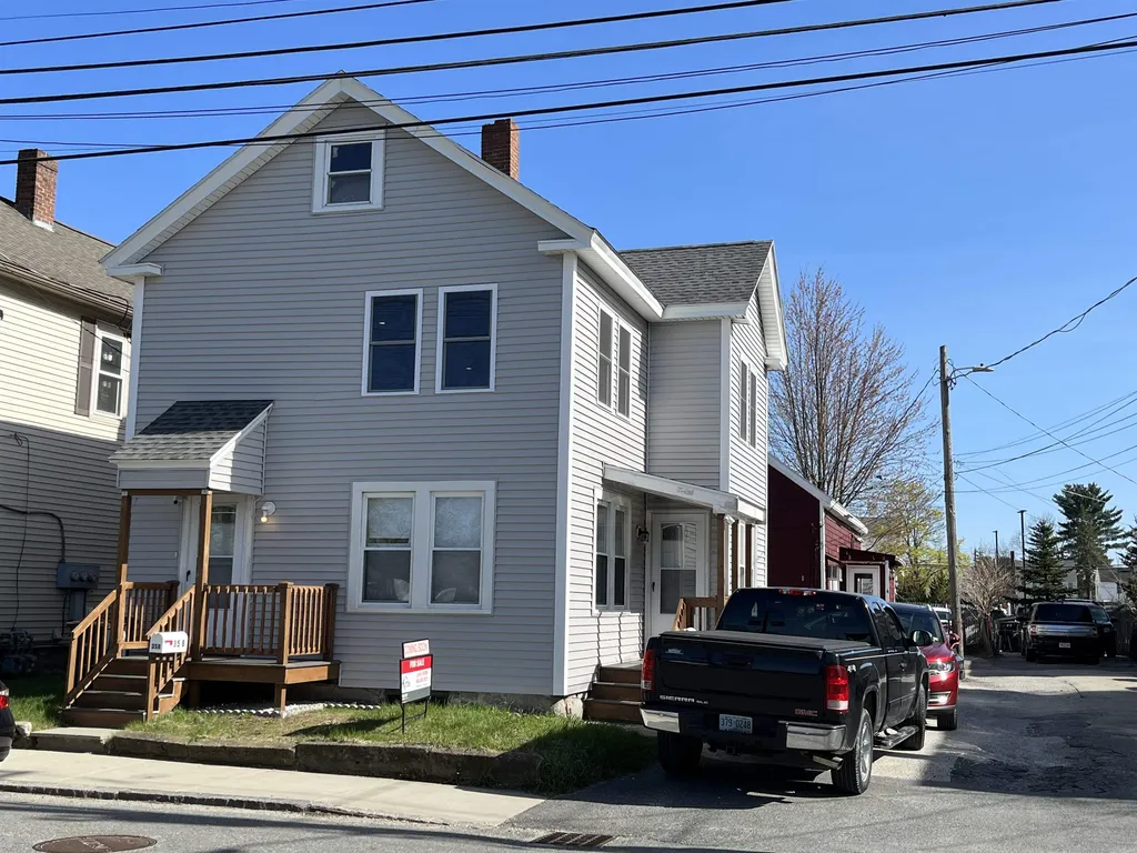 35 Tyler Street Nashua NH 03060
