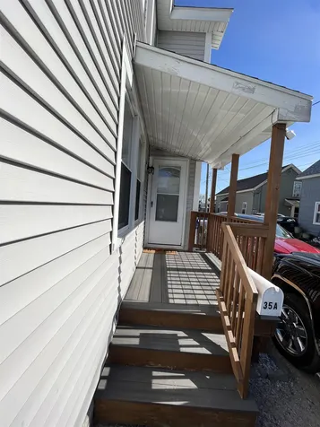 35 Tyler Street Nashua NH 03060