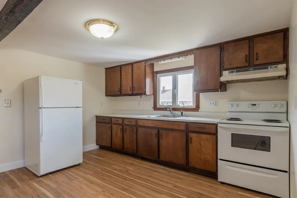 10 Ross Street Nashua NH 03060