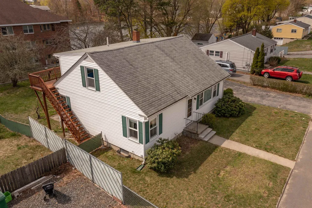 10 Ross Street Nashua NH 03060
