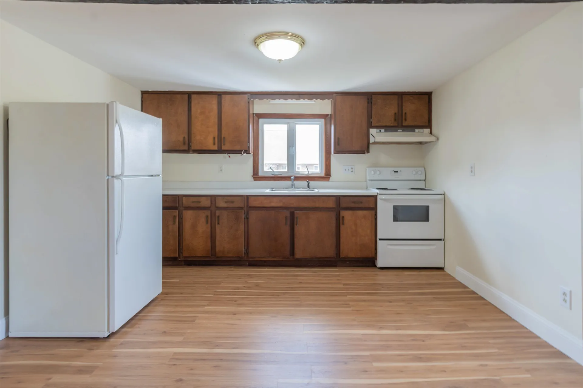 10 Ross Street Nashua NH 03060