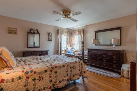 10 Ross Street Nashua NH 03060