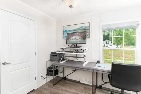 21 Firelite Road Conway NH 03860