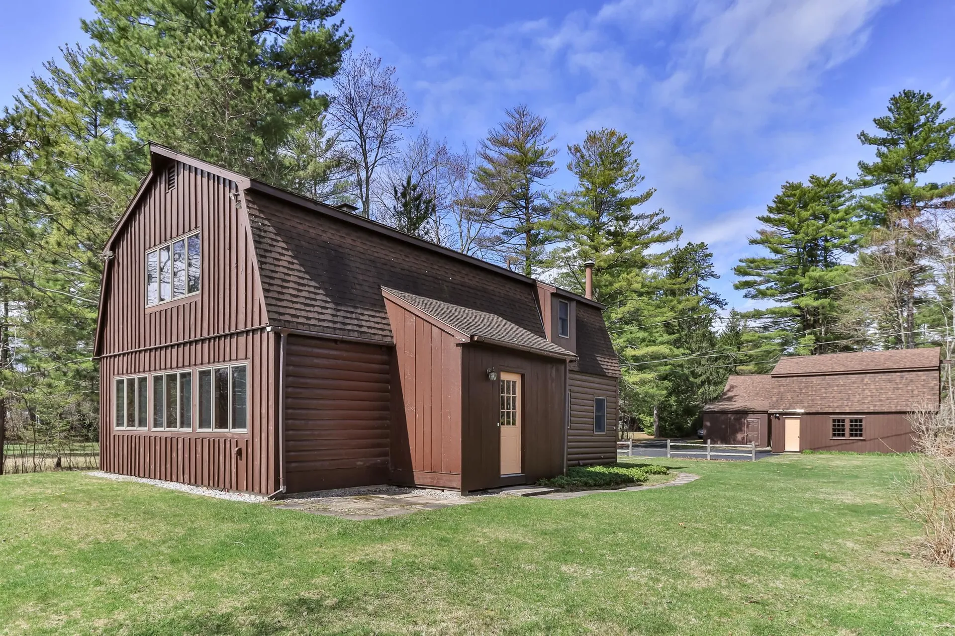7 Howards Grove Derry NH 03038