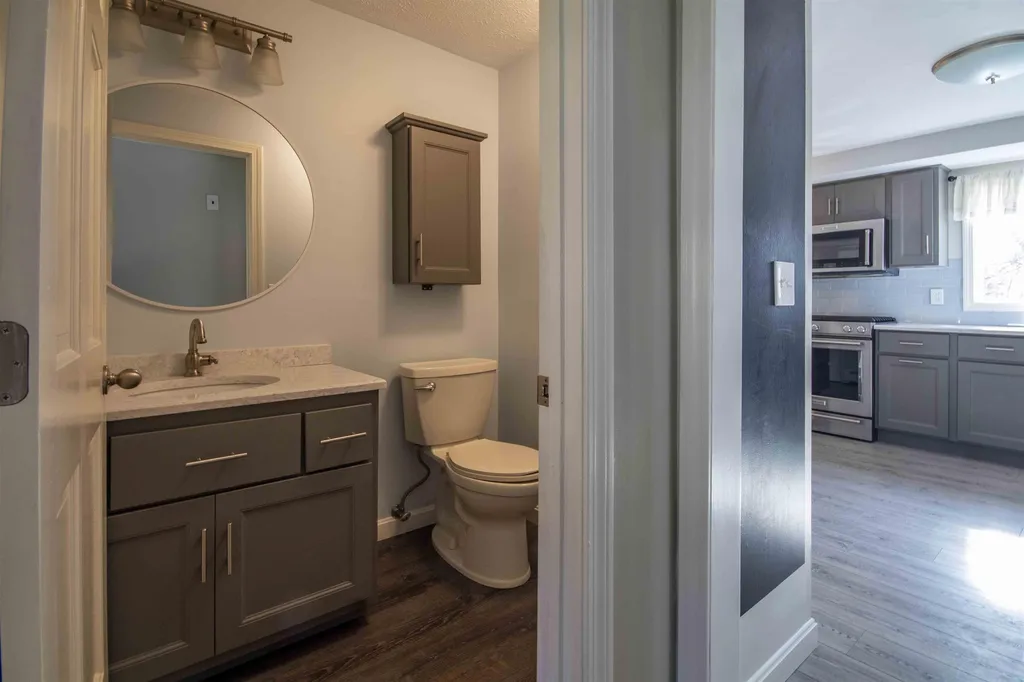 8 Rossini Road Londonderry NH 03053