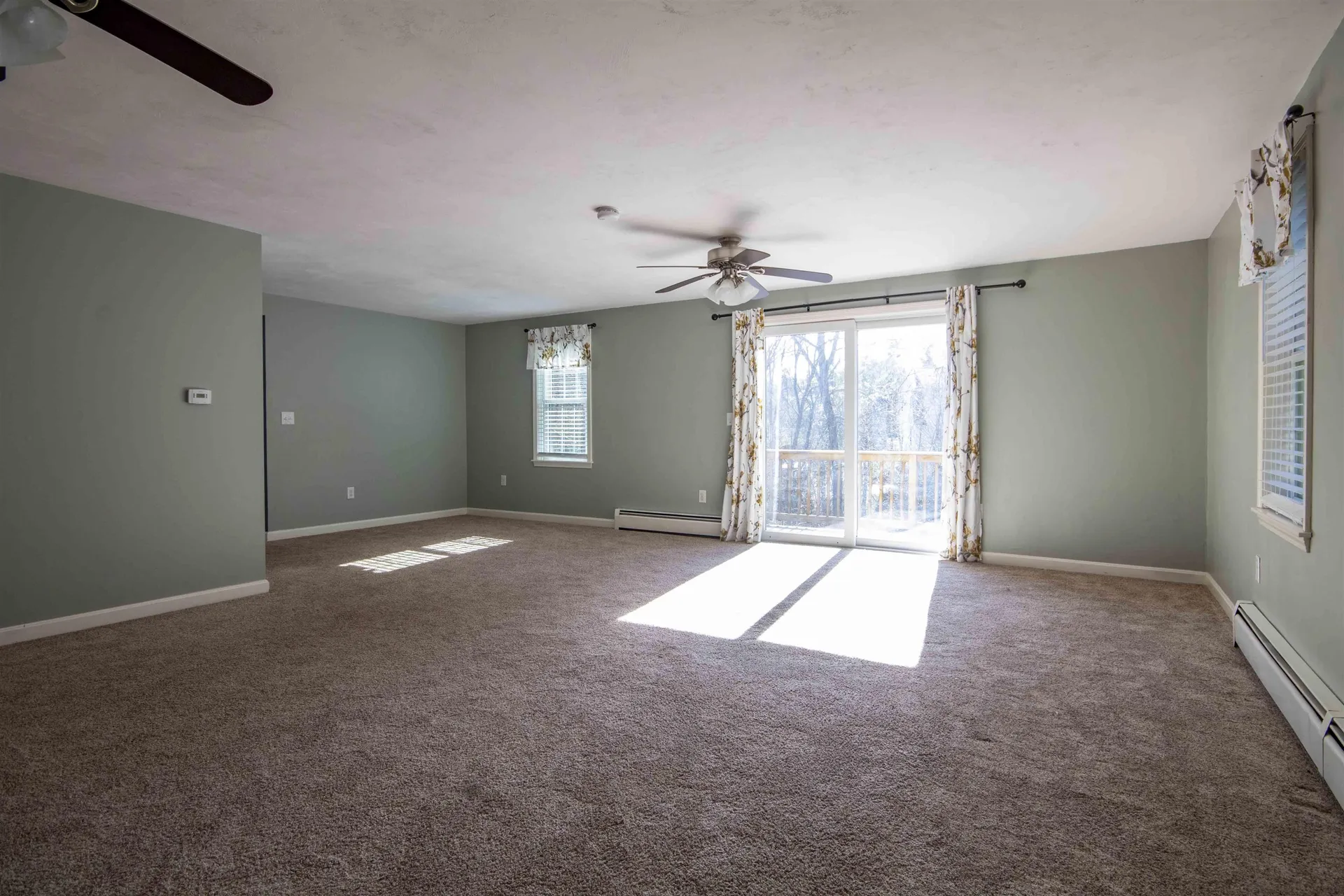 8 Rossini Road Londonderry NH 03053