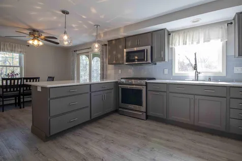 8 Rossini Road Londonderry NH 03053