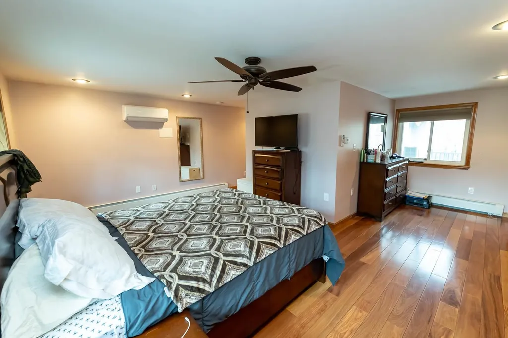 38 Gaita Drive Derry NH 03038