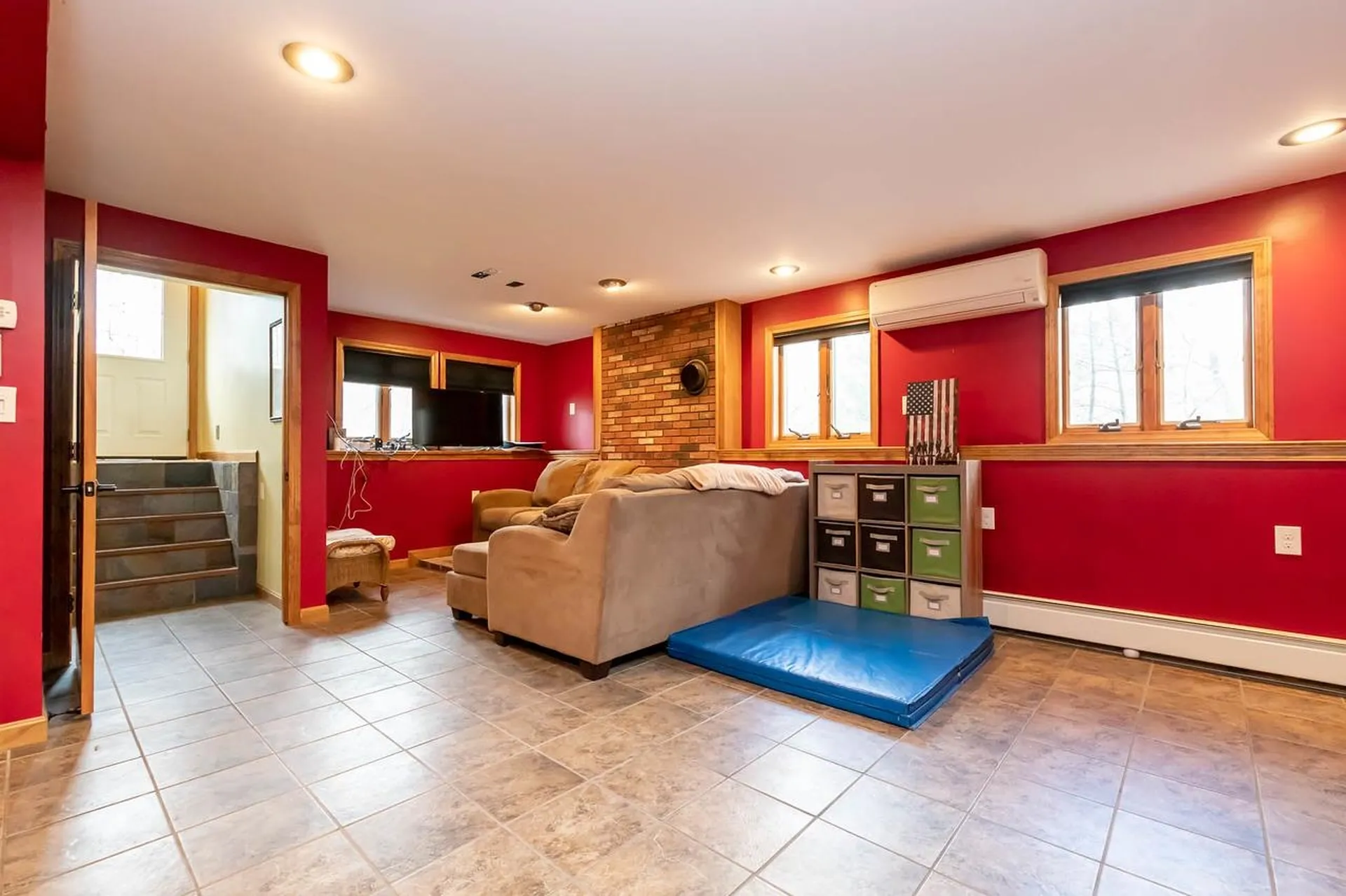 38 Gaita Drive Derry NH 03038