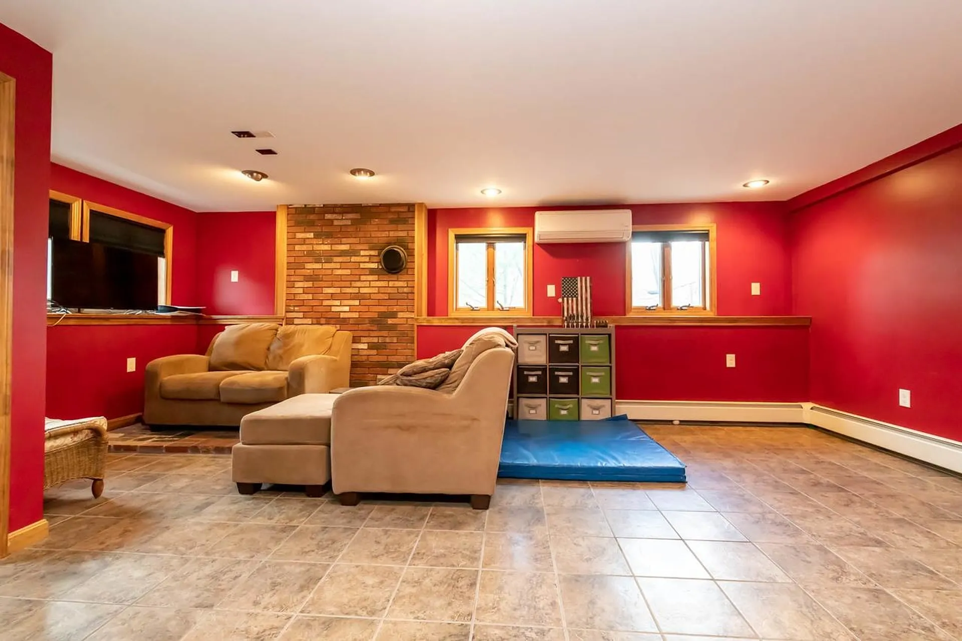 38 Gaita Drive Derry NH 03038