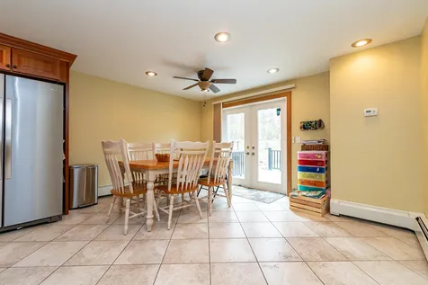 38 Gaita Drive Derry NH 03038