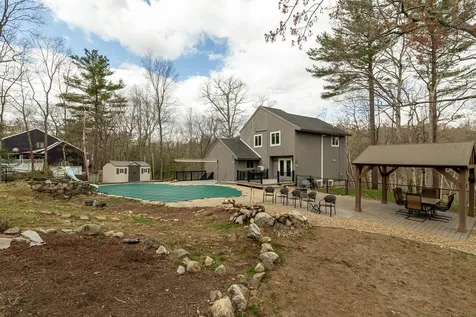 38 Gaita Drive Derry NH 03038