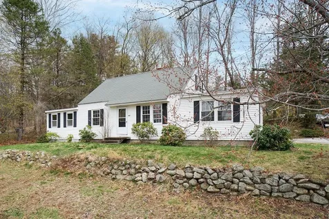 407 Girard Avenue Pembroke NH 03275
