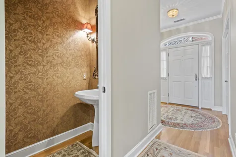 135 Bow Street Portsmouth NH 03801