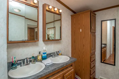 38 Lighthouse Lane Conway NH 03818