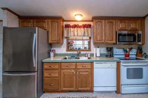 38 Lighthouse Lane Conway NH 03818
