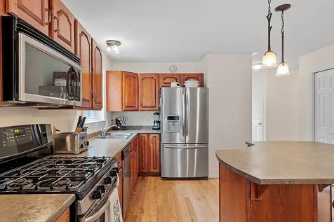 72 Langdorf Street Moultonborough NH 03254